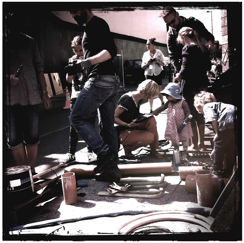 Building streetstruments: paint-bucket-bass, drain-trombone and sewer-chimes